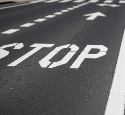 Empresa de sinalização viária em Guarulhos: conheça quem entrega qualidade e segurança nas ruas